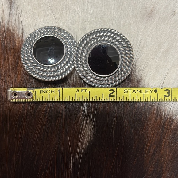 James Avery black onyx & silver earrings. - Picture 6 of 6